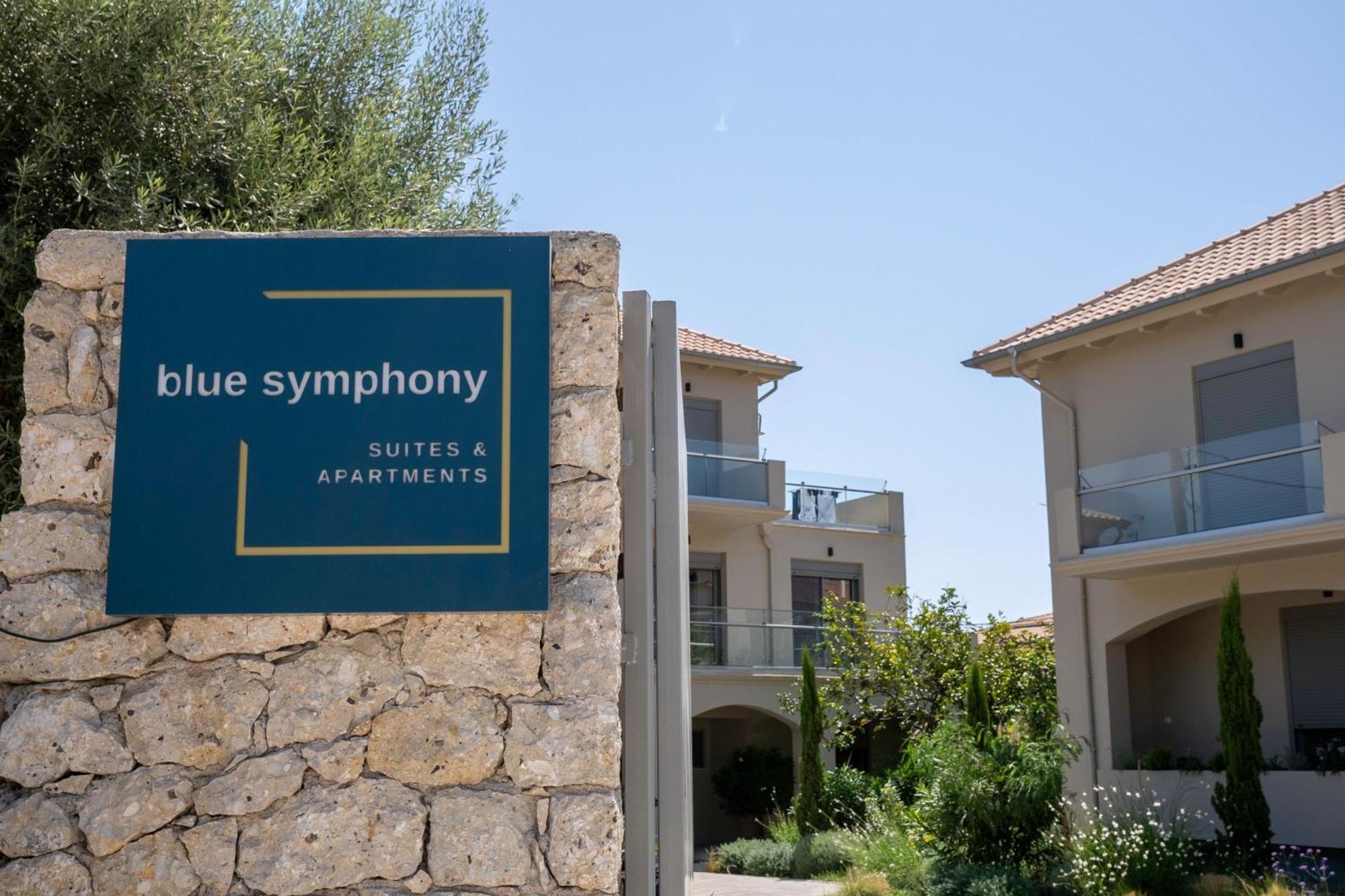 Blue Symphony Suites Apartments Nikiana Luaran gambar